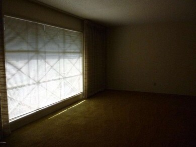 5-Living Room