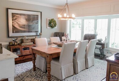 1540 SW Westover Rd, Topeka, KS 66604 - photo 4