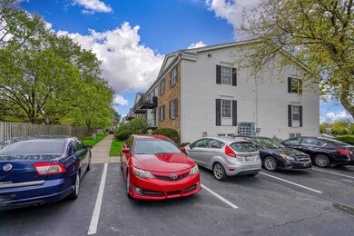 1550 Slade Ave #202