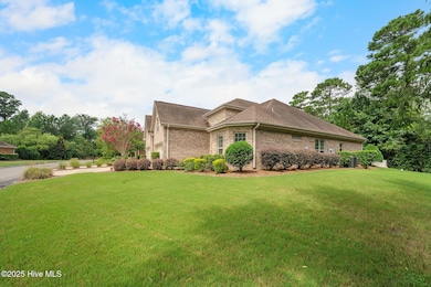 8269 Crest Top Ct NE, Leland, NC 28451 - photo 7