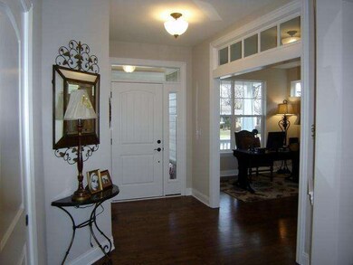 515 E 8th Ave, Naperville, IL 60563 - photo 3