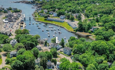 42 Perkins Cove Rd, Ogunquit, ME 03907 - photo 6