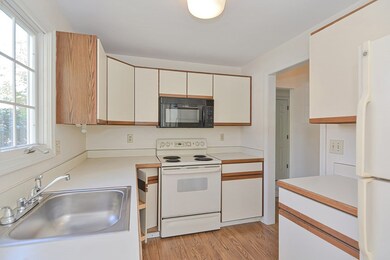 1 Leman Ln, Hopkinton, MA 01748 - photo 6