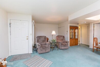 17-Living Room MS_3567