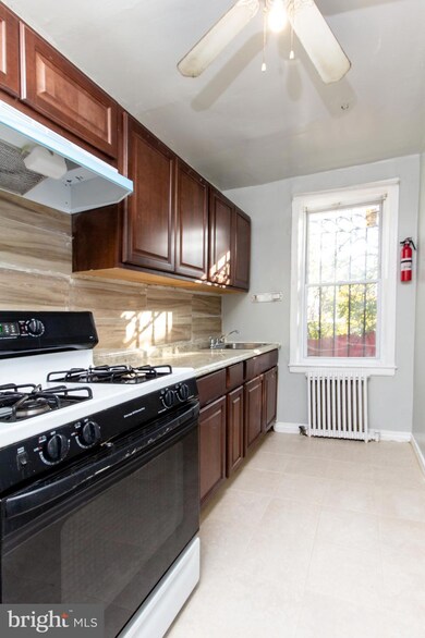 2 Galveston Place SW unit 1, Washington, DC 20032 - photo 4