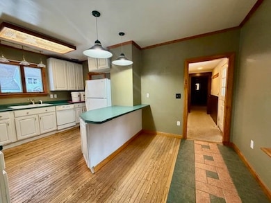 15 Alpine St, Gorham, NH 03581 - photo 6