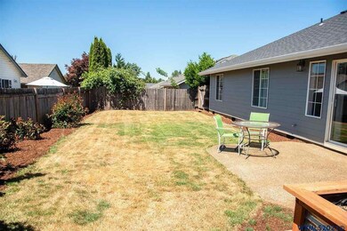 5688 Moonstone Loop SE, Salem, OR 97306 - photo 6