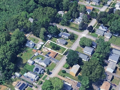 - Glenwood St, Springfield, MA 01119 - photo 2