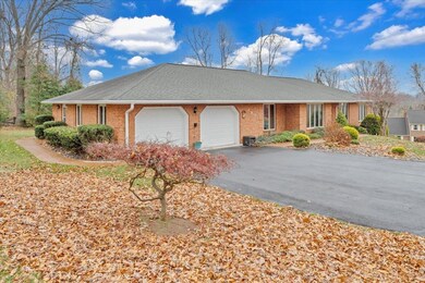 290 Patricia Ln SE, Christiansburg, VA 24073 - photo 3