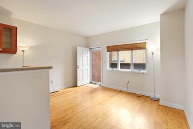 216 W Monument St unit TE, Baltimore, MD 21201 - photo 4