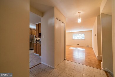 14409 Brad Dr, Rockville, MD 20853 - photo 6