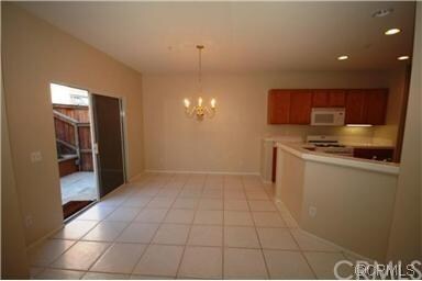 33586 Emerson Way unit B, Temecula, CA 92592 - photo 3