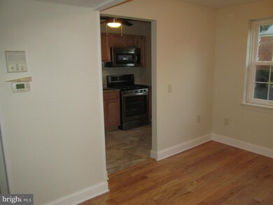 6606 Boulevard View unit A2, Alexandria, VA 22307 - photo 5