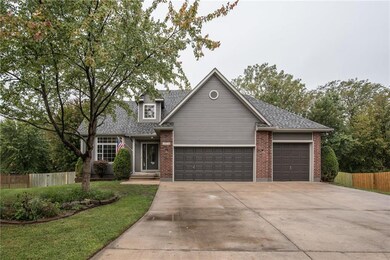 1716 Red Barn Rd, Raymore, MO 64083 - photo 2