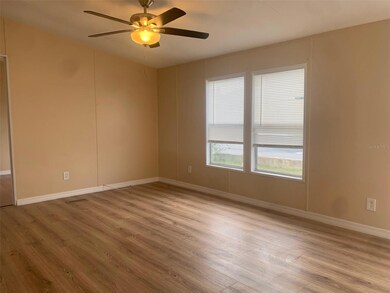 36216 Primrose Ln, Zephyrhills, FL 33541 - photo 5