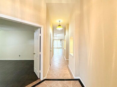 8514 Spotslyvania Ln, Houston, TX 77083 - photo 6