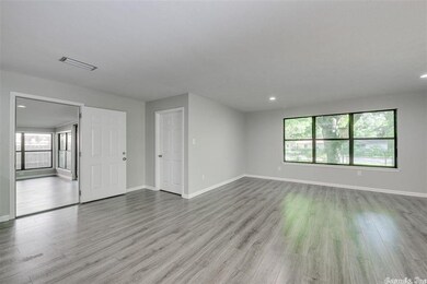 1502 Manor St, Conway, AR 72034 - photo 7