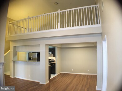 46582 Drysdale Terrace unit 302, Sterling, VA 20165 - photo 3