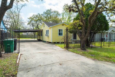 2310 Hollis St, Houston, TX 77093 - photo 3