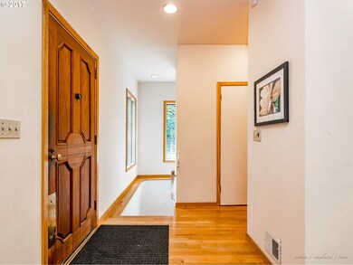 Entrance/Foyer