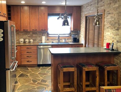 17 kitchen2