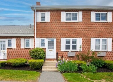 58 Emerson Gardens Rd unit 58, Lexington, MA 02420 - photo 2