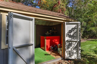 9-web-or-mls-325-squanto-rd