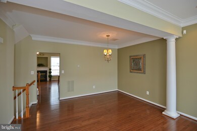 42696 Sandman Terrace, Chantilly, VA 20152 - photo 7