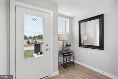 913 Riverplace Dr unit 13M, Conshohocken, PA 19428 - photo 2