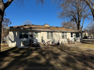 802-804 W John St, Grand Island, NE 68801 - photo 2