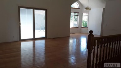 811 James St, Blackfoot, ID 83221 - photo 4