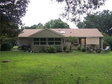 215 Richmond Dr, Warwick, RI 02888 - photo 6