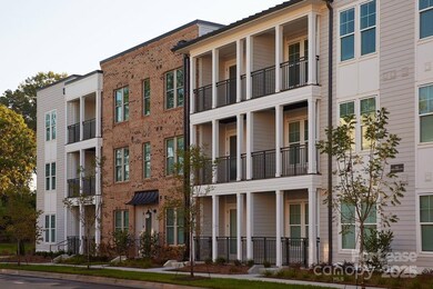 19020 Potts Park Ln unit A2M2, Davidson, NC 28036 - photo 2