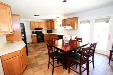 Eat in Kitchen