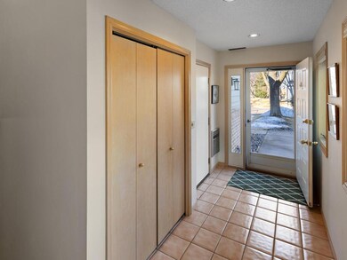 2201 Sherwood Ct, Hopkins, MN 55305 - photo 7