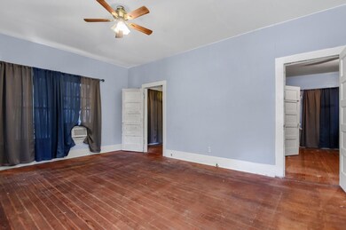 615 E 11th St, Bonham, TX 75418 - photo 4