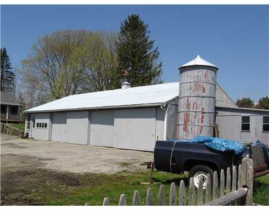 286 W Main Rd, Little Compton, RI 02837 - photo 3