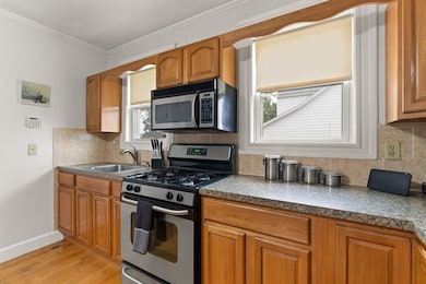 39 Upland Rd, Brockton, MA 02301 - photo 4