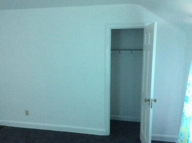 Closet bedroom