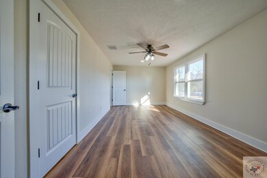 4706 Walnut St, Texarkana, TX 75503 - photo 7