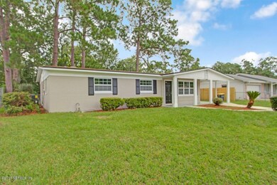 2703 Elisa Dr E, Jacksonville, FL 32216 - photo 2