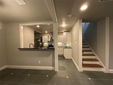 2331 N Davis Dr unit D, Arlington, TX 76012 - photo 5