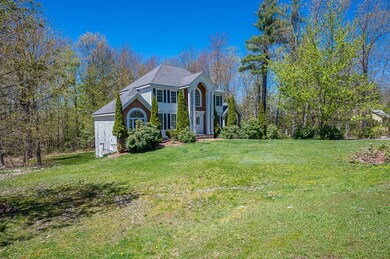 969 Franklin Rd, Fitchburg, MA 01420 - photo 2