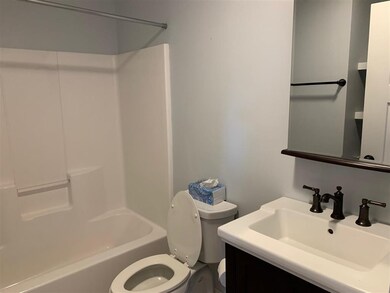 17 Daybreak Dr, Newmarket, NH 03857 - photo 6