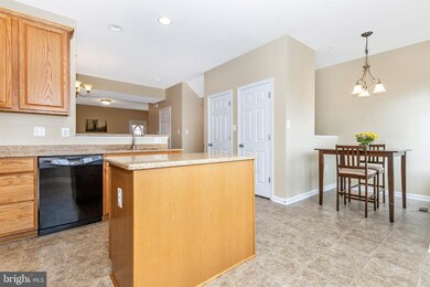 10305 Lantern Ln, Hagerstown, MD 21740 - photo 6