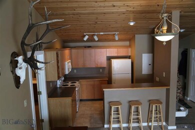 155 Aurora Lights Dr unit B-16, Big Sky, MT 59716 - photo 4