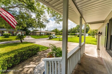 4615 Burgundy Rd N, Jacksonville, FL 32210 - photo 4