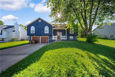 104 N Darrowby Dr, Raymore, MO 64083 - photo 2