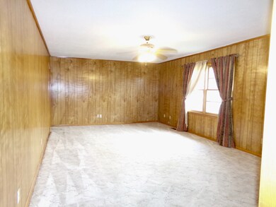 1701 Kefauver St, Manchester, TN 37355 - photo 4