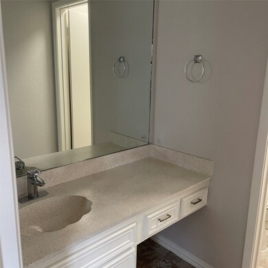 5913 Arncliffe Dr unit 5913, Houston, TX 77088 - photo 7